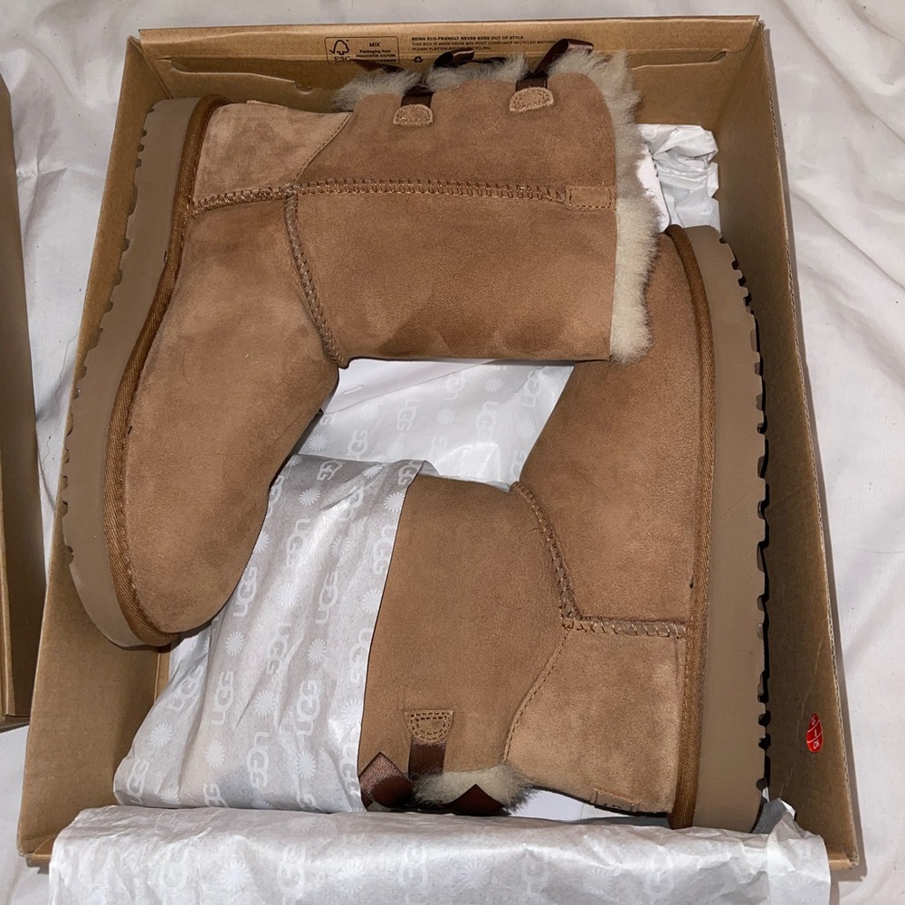 Bailey Bow II UGG